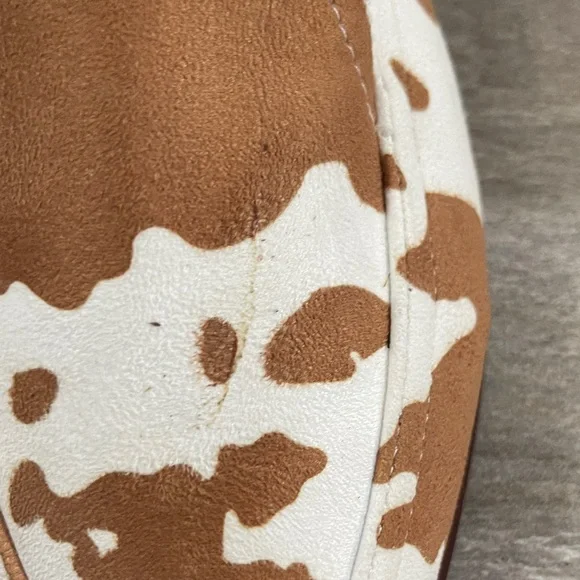 Brown and White Patterned Loafers - Picture 5 of 6